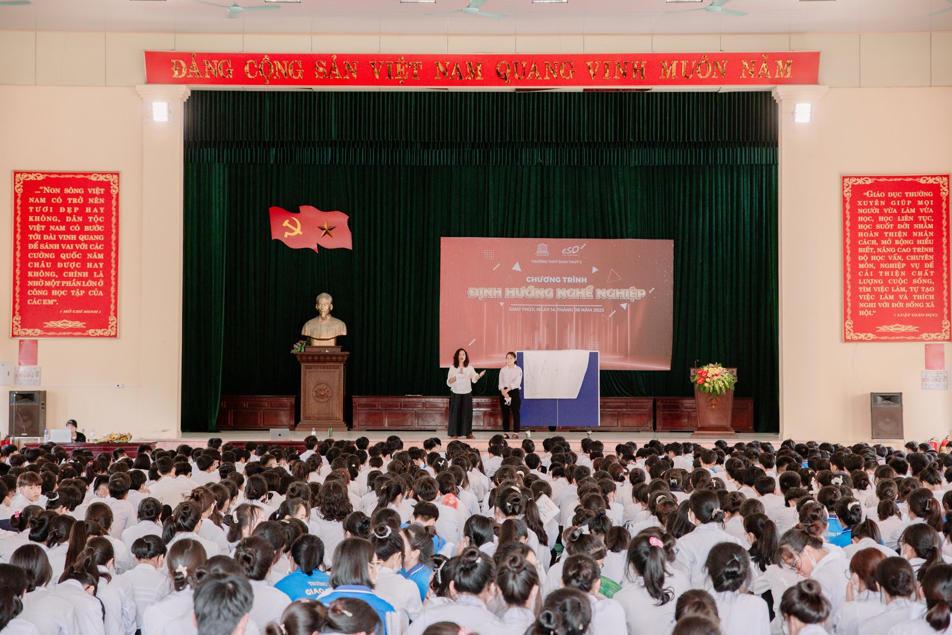 CHƯƠNG TRÌNH ĐỊNH HƯỚNG NGHỀ NGHIỆP DÀNH CHO HỌC SINH THPT - NAM ĐỊNH